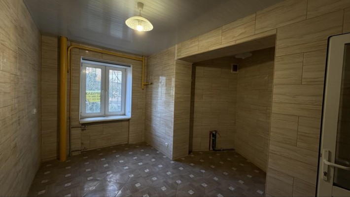 Зоологічна 4А, сталінка, КПІ, держпрограми розглядаємо - фото 1