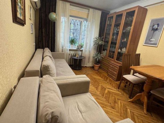 Продаж квартири вул. Перемишльська в Подільському районі Київ