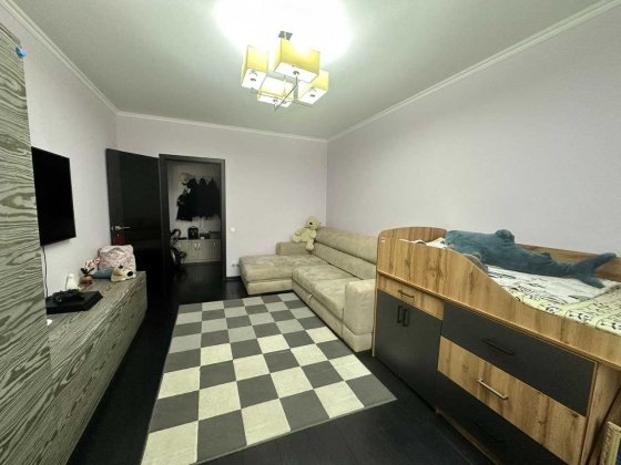 1-о кімнатна квартира продаж по вул. Олевська буд.7 Київ