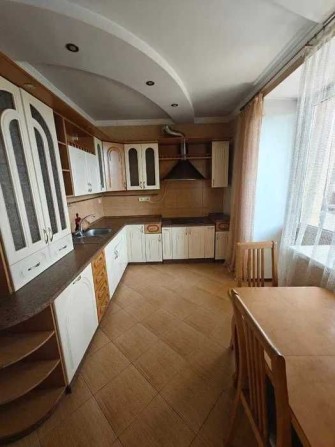 3к 82м2 Сім'ї Стешенків, 3 Строкача м.Святошин, Нивки Ремонт Меблі - фото 1