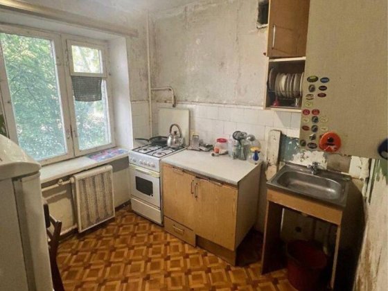 Відрадний Шалімова  44/10  ( Героїв Севастополя) Киев