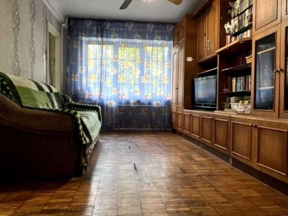 продаж 2 кімнатної квартири Воскресенка Ірини Бекешкіної, 8 Карбишева Киев