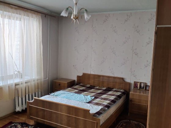 Світла 3-кімнатна з чудовою інфраструктурою — Ушинського Киев