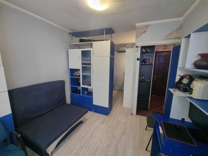 Продам 1 кім кв. вул. Копилівська  10 а на Куренівці - фото 1