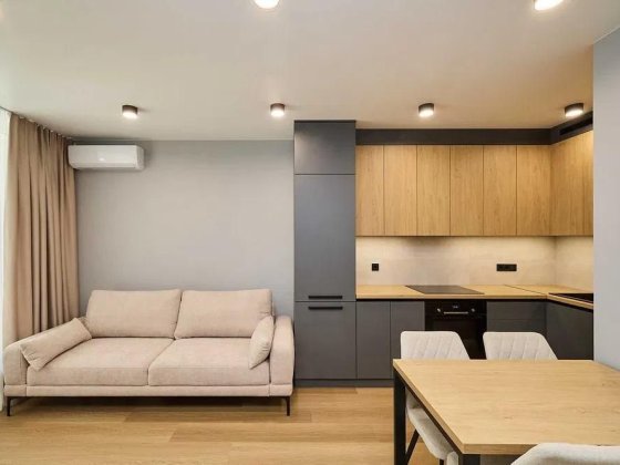 Продам 1-кім. кв. ЖК Варшавський+ Виговського 40-12 Київ