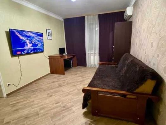 1к. 54 кв.м. в новому будинку  дві хвилини метро Академмістечко