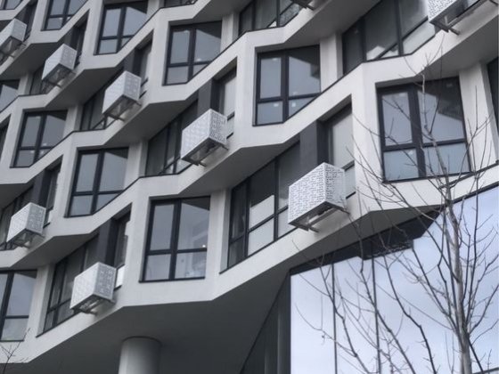 Світла і простора квартира біля Лавіни в новому сучасному ЖК Київ