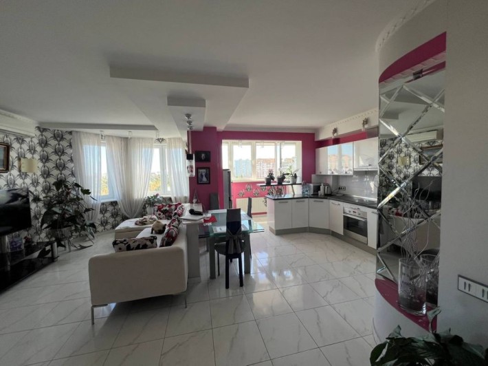 2к.76,8 кв.м. пр-т. Любомира Гузара 26 ЖК Авіатор Шалімова Василенка - фото 1