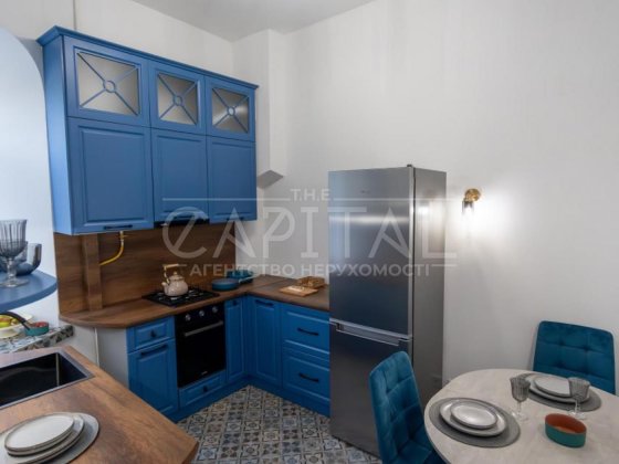 Продаж нової 1к квартири в царському будинку вул. Вознесенський узвіз Київ