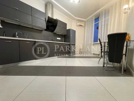 Продаж 1-кім  Шаповала Генерала (Механізаторів) 2 Смарагдовий Київ