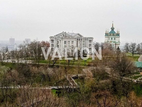 Продаж 2 кімн квартири по вул. Велика Житомирська 16, центр. Київ