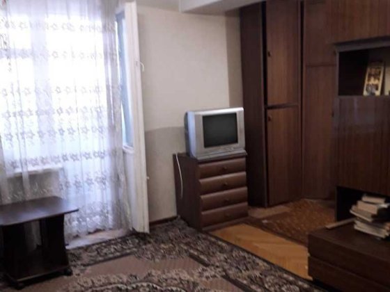 Продажа 1- к 50 м. пр Лобановского 39-Б ориентир ул Озёрная 9 . 54800 Київ