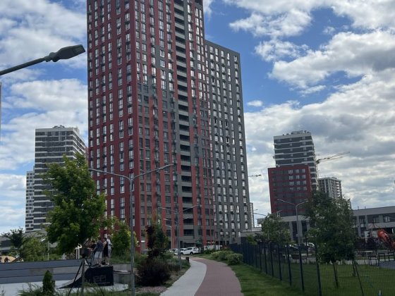 КЛЮЧІ 2к 62 м2 в ЖК Варшавський Плюс,  вул. Олександра Олеся 10 Київ