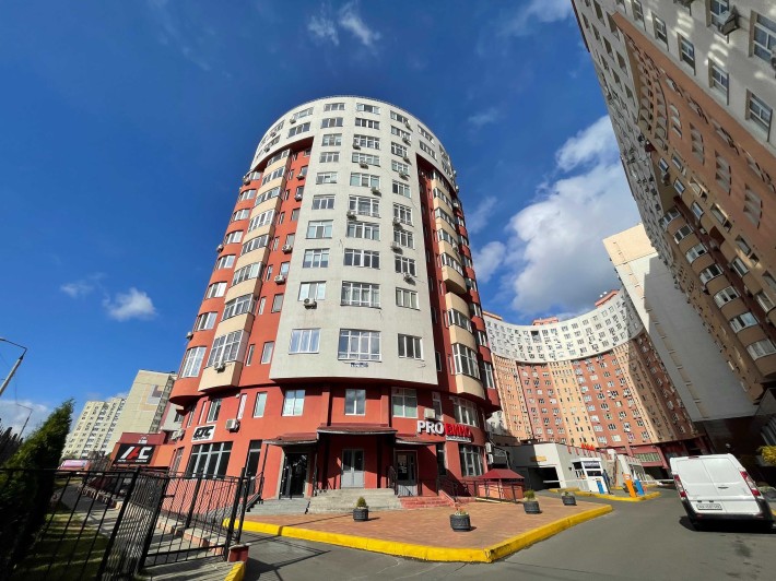 1 кім.40,2 м2, вул. Ернста,16, ЖК "Перлина Кадетського Гаю" - фото 1