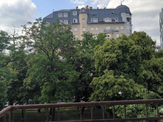 Продам 2-х кім.  вул. Верхній Вал,54/23 Поділ Подільський район Київ