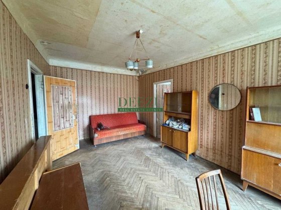 Продаж 2к квартири Салютна, 11 Київ