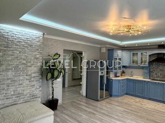 Продаж 3-кім квартири, ЖК Відпочинок. м. Святошино Киев