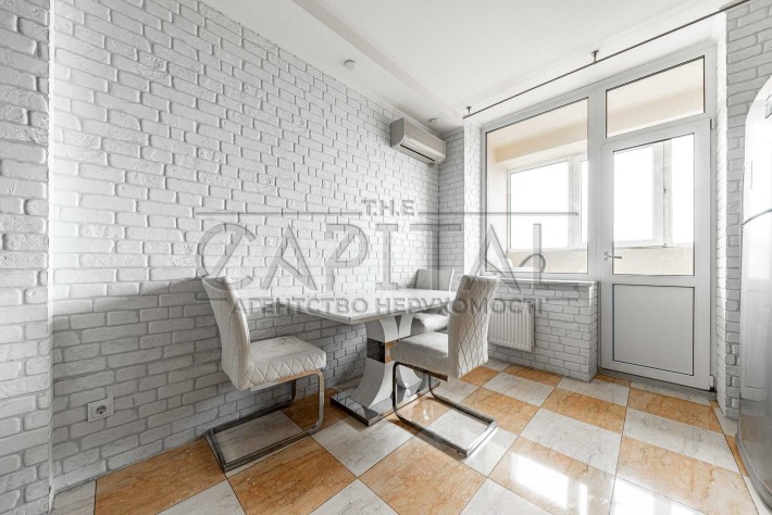 Продаж простора сімейна квартира 2 СПАЛЬНІ 82м2 біля МЕТРО Житомирська - фото 1