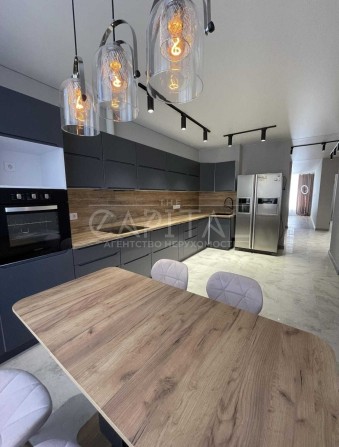 Продаж квартири, вул. Кадетський Гай, ЖК Медовий, Солом'янський р-н - фото 1