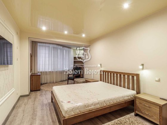 Квартира, 3к. Євроремонт. Розумовського, 17, Академмістечко, метро Київ