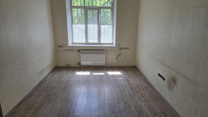 Без комісії! 2кім, с.м. Берестейська - фото 1