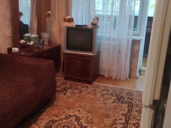 Продам 3- кім .кв на Іллєнка,63(Мельникова,) Киев