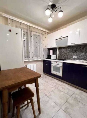 Продам 2-кімн. Вацлава Гавела бульв. (Лепсе Івана бульв.) 79в, 46 м.кв - фото 1