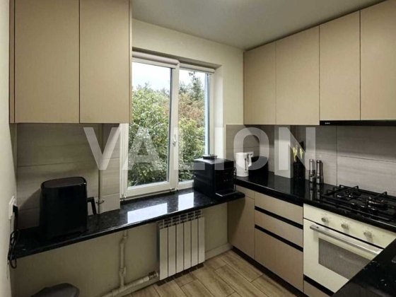 Продаж 2-кім квартири на вул. Олега Мудрака (Наумова) 41. Академ Київ