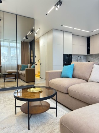 Святобор Святошинський р-н Львівська, 15Б метро Святошин - фото 1