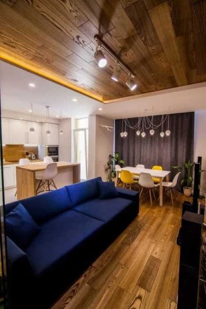 Трикімнатна квартира в ЖК "Відпочинок", вул. Петрицького, 13. - фото 1