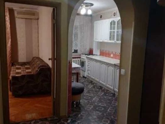 Терміновий продаж 3 кімнатної квартири Святошинський район Киев