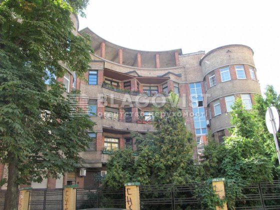 1кімн , вул Велика Житомирська. буд 17 "Будинок лікарів" Пейзажна алея Київ