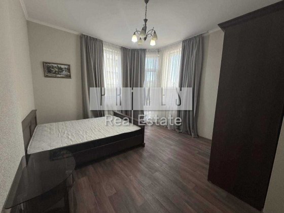 Продаж 2кімнатна 82м2 ЖК «Пори року» вул. Мокра, 18 ( Кудряшова ) Киев