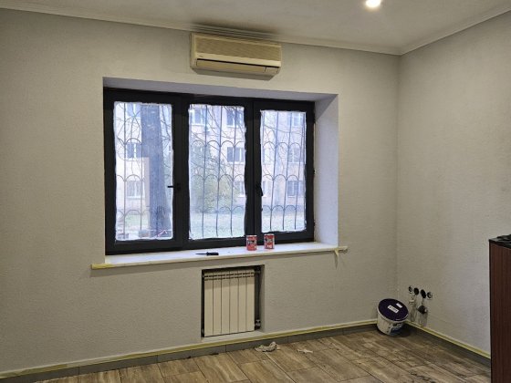 Є відновлення.Продажа 2 комнатная квартира ул.Вузовская,4 65м Київ