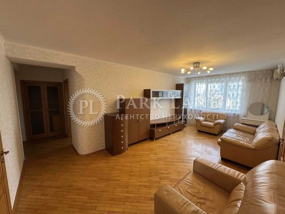 Продаж квартири 70кв2 Центр Шевченківський р-н Іллєнка Київ