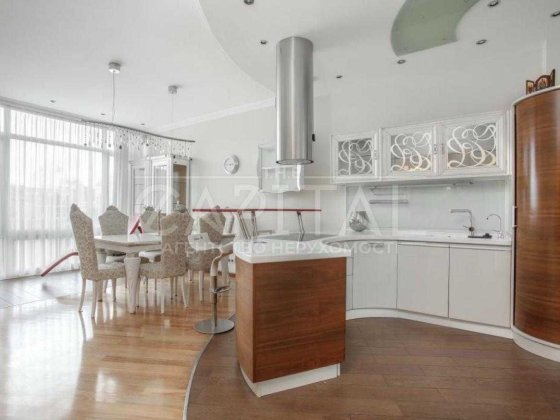 Продажа квартиры, Шевченковский р-н, Центр Київ