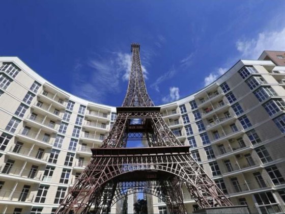 3 к кв Французький квартал Печерськ Саперне поле Киев