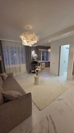 ЦЕНТР! 1к квартира з дизайнерським ремонтом! Пр-т Берестейський 7Б - фото 1