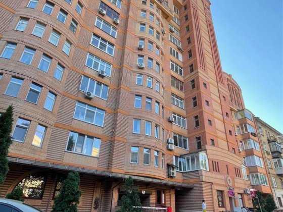 Дворівнева квартира 144 м² • вул. Герцена • Шевченківський район Киев