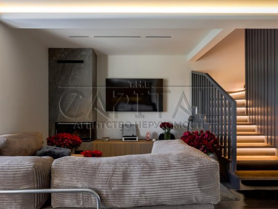 Продажа квартиры пентхаус с террасой и паркингом Дорогой ремонт Киев