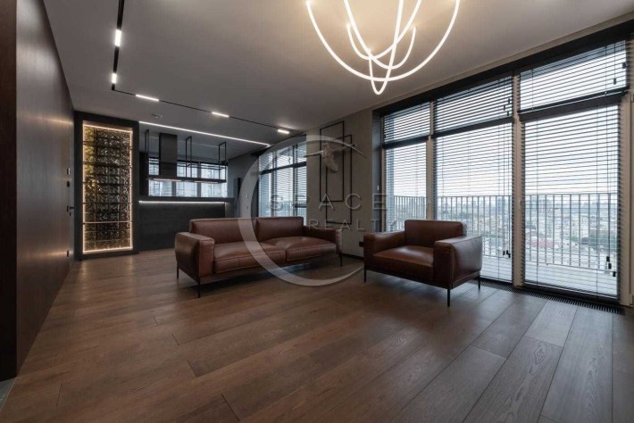 ЖК Ярославів Град Продаж видової дизайнерської 3-кім кв Золоті Ворота - фото 1