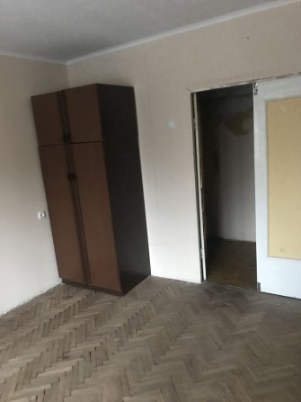 Меняю половину 3-х комнатной квартиры на жилье в Киеве - фото 1