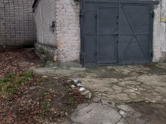 Продам гараж р-н автовокзалу Кам'янське