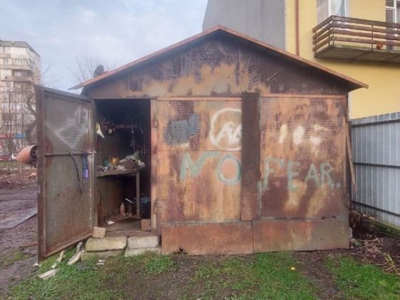 Калуш! Металевий гараж в центрі! Самовивіз