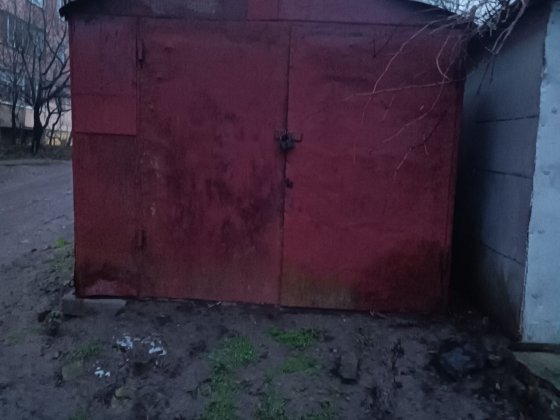 Продам гараж по вул. Рятувальників Ромни