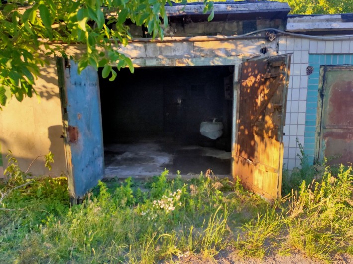 Продам гараж р. Пятий (Естафета) - фото 1