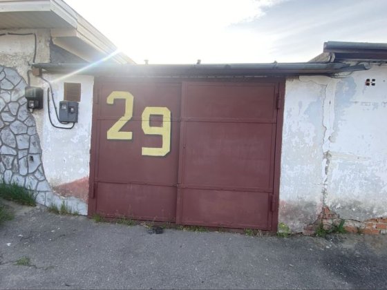 Продам цегляний гараж