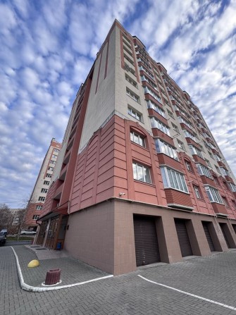 Продаж гаража на вул. Молодіжна 2/1Д - фото 1