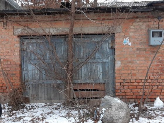 Продам  гараж Критий Ринок