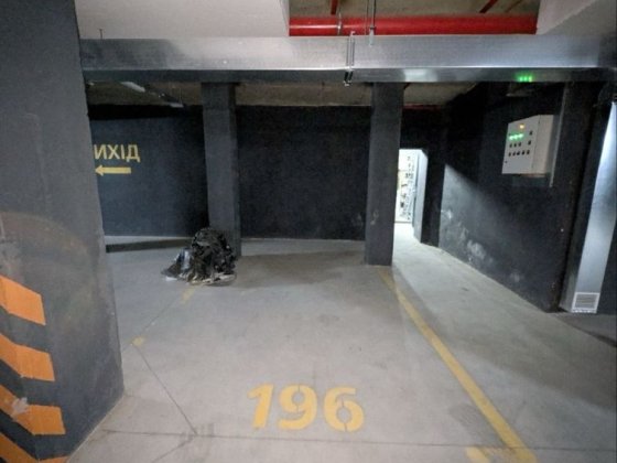 Продам паркомісце в ЖК Липки Ивано-Франковск